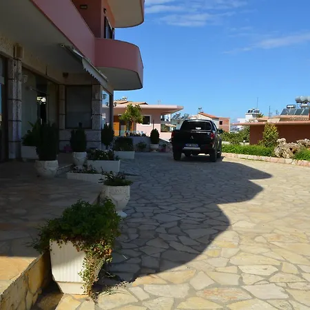 Doni Apartment
