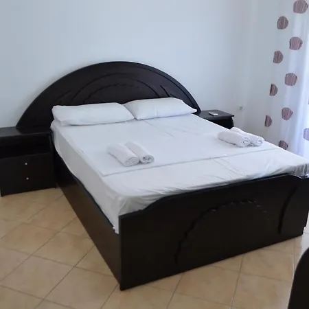 Apartment Doni