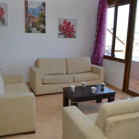Doni Apartment