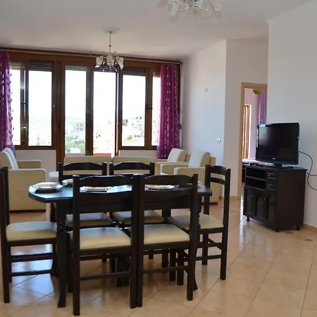 Doni Apartment *